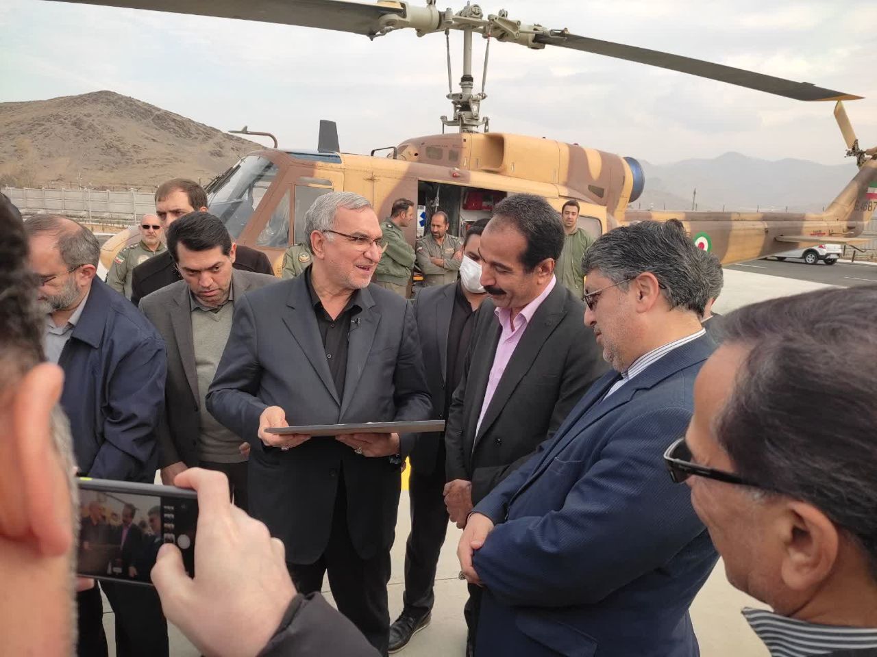 تجلیل از «محسن محمدی» مدیرعامل شرکت آلومرول ایران به عنوان خیر سازنده پایگاه اورژانس هوایی استان مرکزی