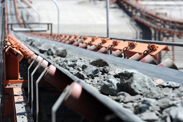 افزایش واردات سنگ آهن به چین