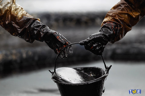 ایران و عراق قراردادسوآپ نفتی امضا کردند